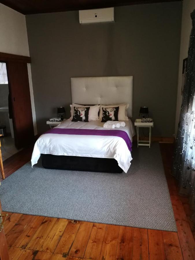Winburg Bougain Villa Guesthouse מראה חיצוני תמונה