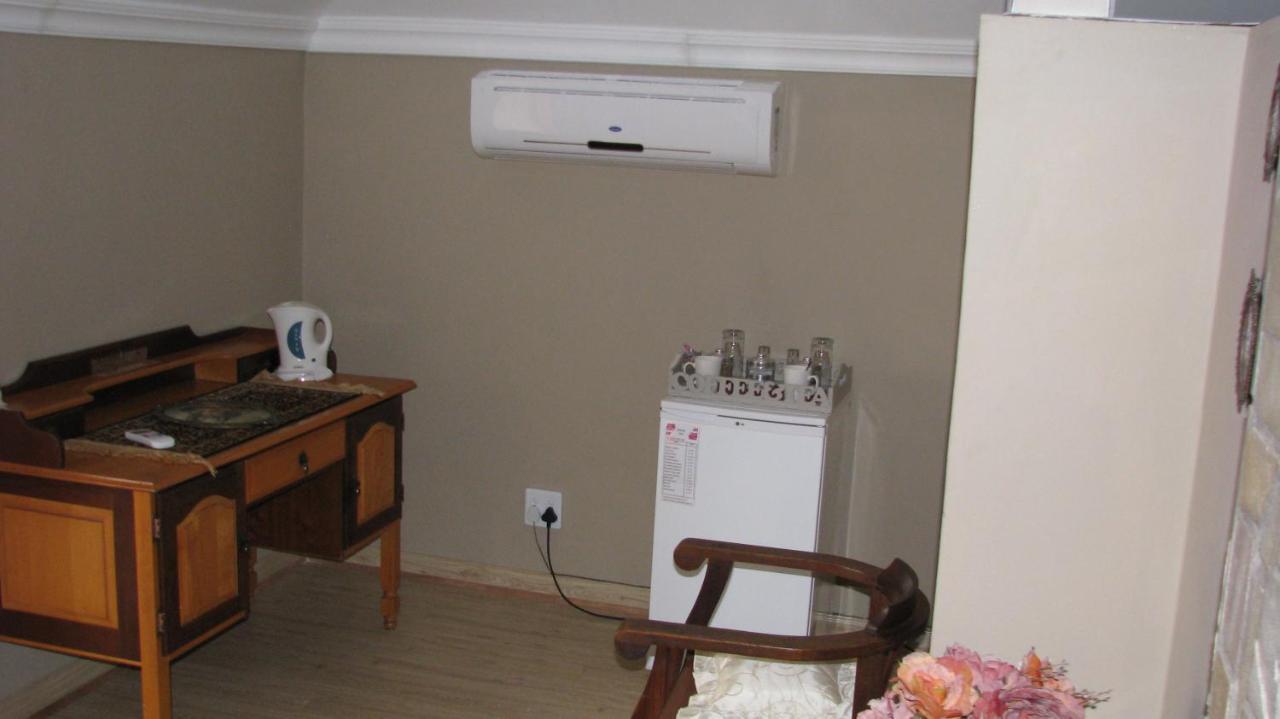 Winburg Bougain Villa Guesthouse מראה חיצוני תמונה